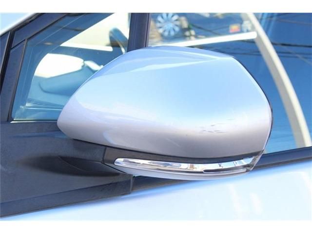 TOYOTA PRIUS PHV 2017