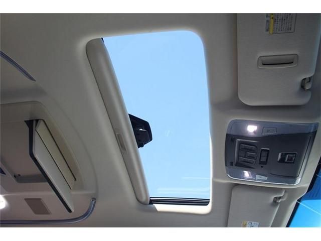 TOYOTA ALPHARD 4WD 2015