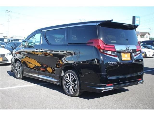 TOYOTA ALPHARD 4WD 2015