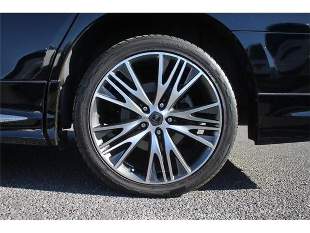 TOYOTA ALPHARD 4WD 2015