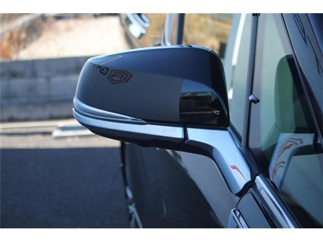 TOYOTA ALPHARD 4WD 2015