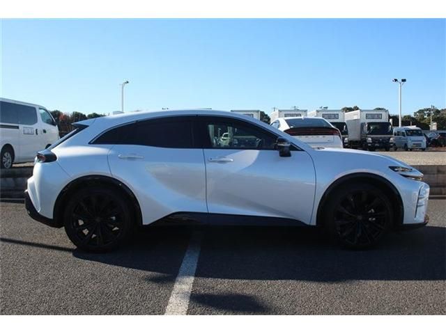 TOYOTA CROWN SPORT 2024