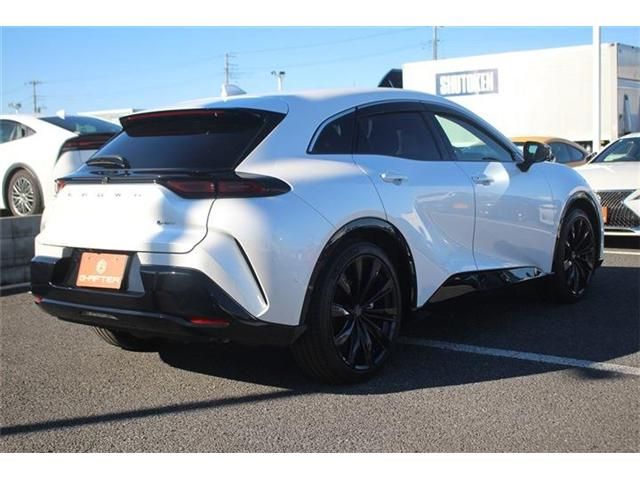 TOYOTA CROWN SPORT 2024