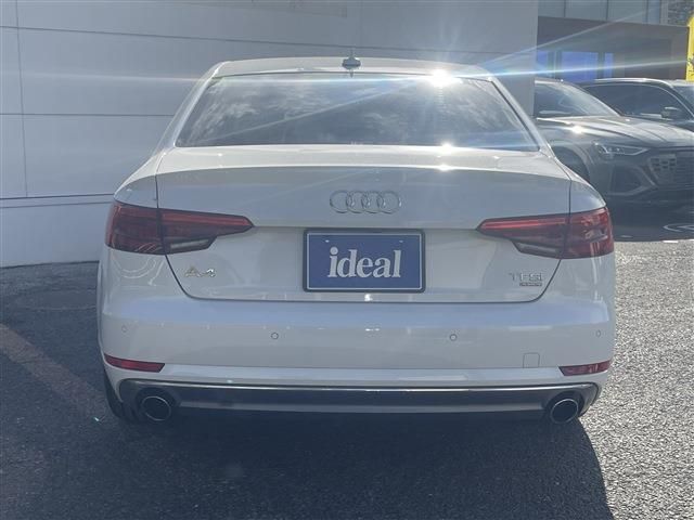 AUDI AUDI A4 2016