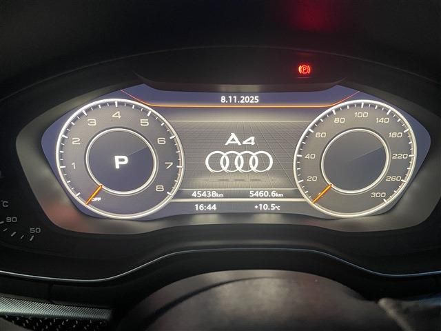 AUDI AUDI A4 2016
