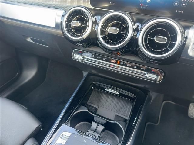 MERCEDES BENZ MERCEDES BENZ GLB 2021