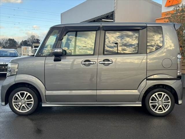 HONDA N BOX CUSTOM 2016