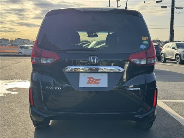 HONDA FREED HYBRID 2019