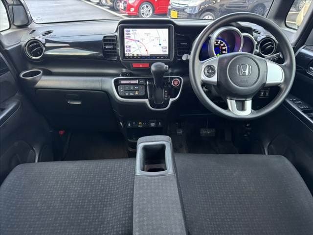 HONDA N BOX CUSTOM 2017