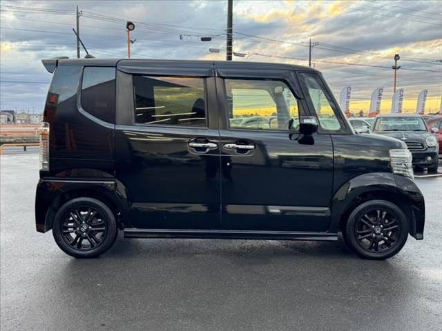 HONDA N BOX CUSTOM 2017