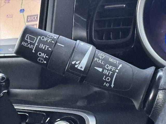 HONDA N BOX CUSTOM 2017