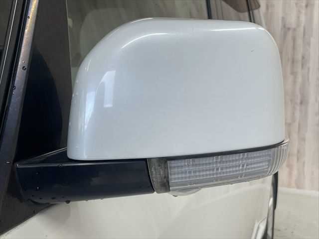 MITSUBISHI DELICA D:5 4WD 2013