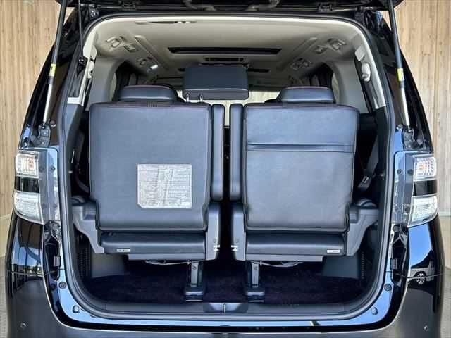 TOYOTA VELLFIRE 2014