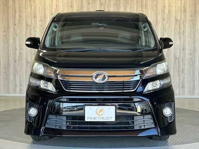 TOYOTA VELLFIRE 2014
