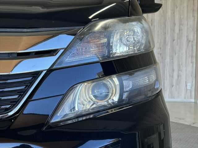 TOYOTA VELLFIRE 2014