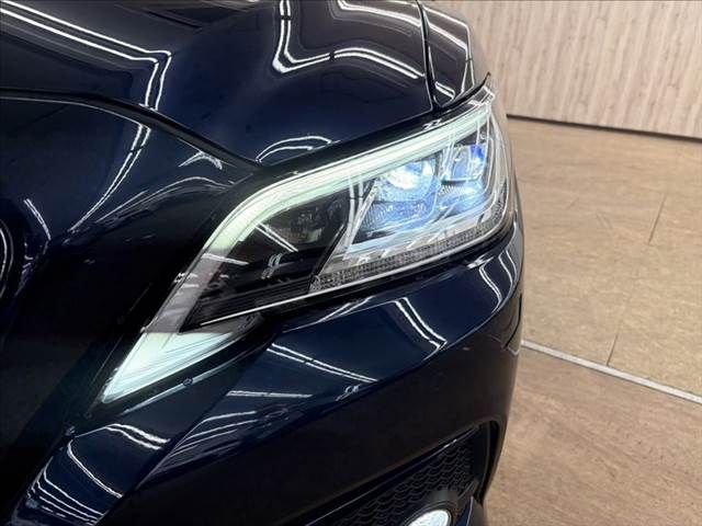 TOYOTA CROWN sedan hybrid 4WD 2018