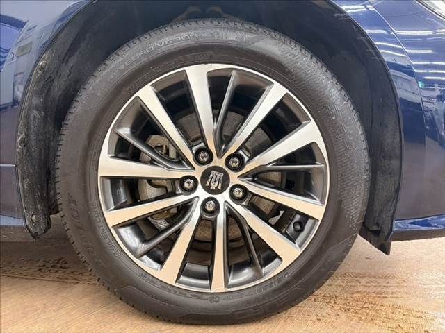 TOYOTA CROWN sedan hybrid 4WD 2018