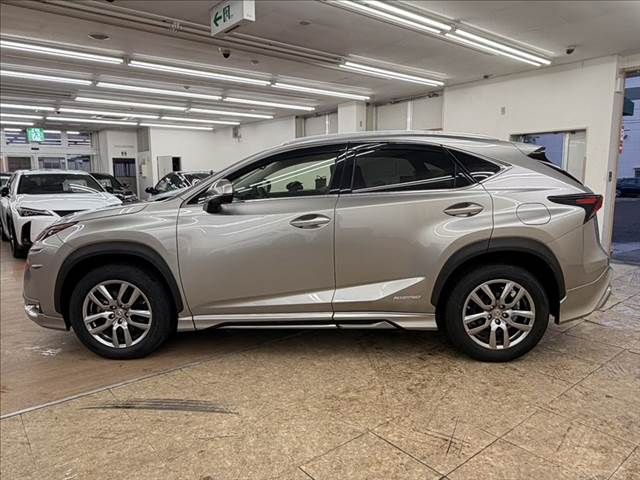 TOYOTA LEXUS NX300h 2014
