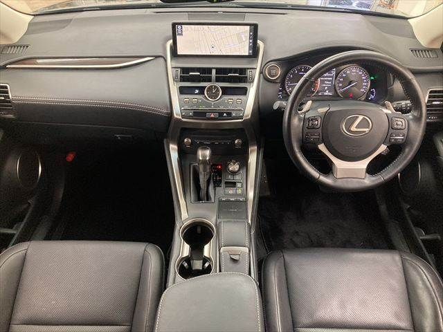 TOYOTA LEXUS NX300 2018