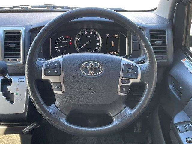 TOYOTA HIACE van 2WD 2020