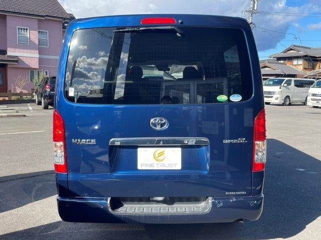 TOYOTA HIACE van 2WD 2020