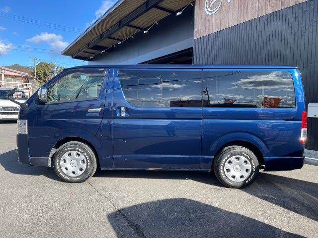 TOYOTA HIACE van 2WD 2020