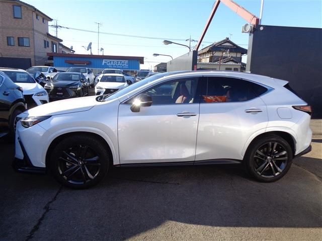 TOYOTA LEXUS NX250 2023