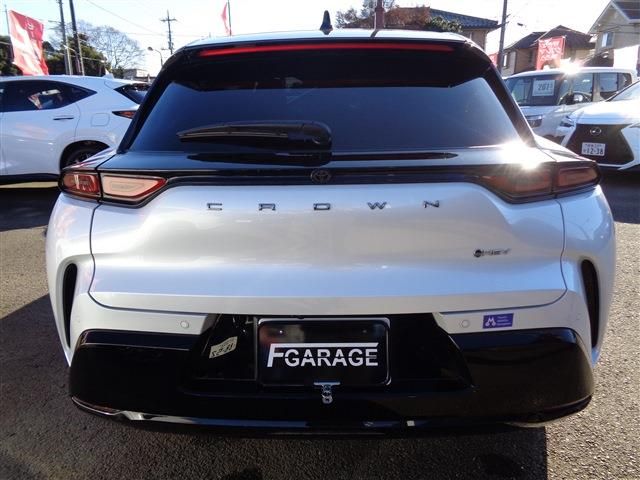 TOYOTA CROWN SPORT 2024