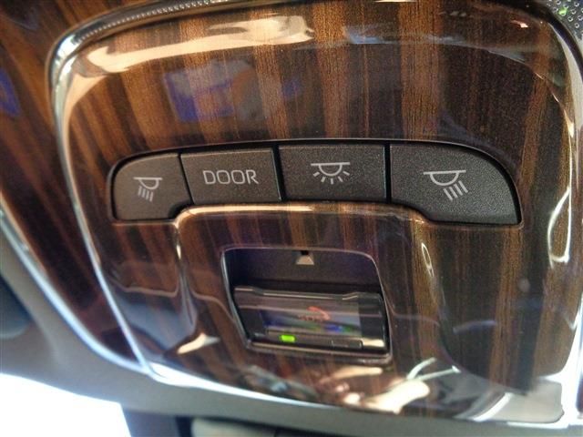 TOYOTA CROWN SPORT 2024