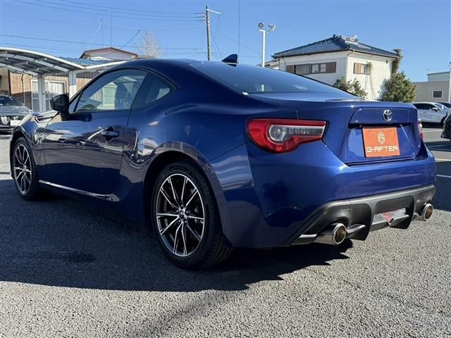 TOYOTA 86 2017