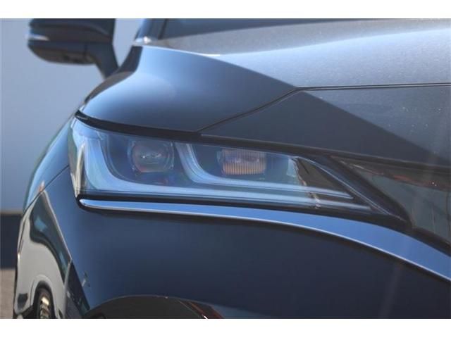 TOYOTA HARRIER HYBRID 2023