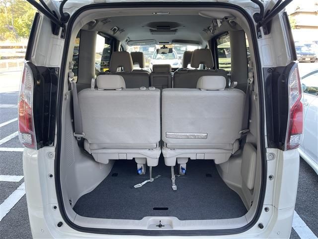 NISSAN SERENA  S-HYBRID 4WD 2019