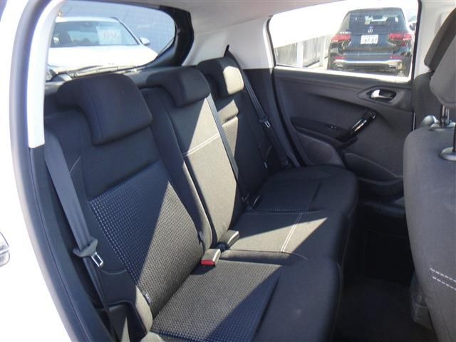 PEUGEOT PEUGEOT 208 2016