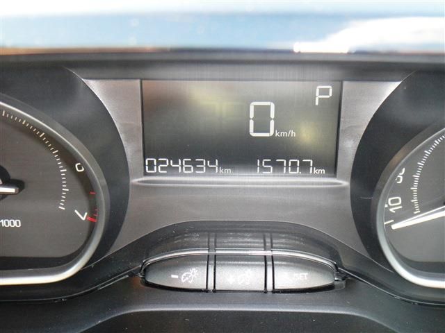 PEUGEOT PEUGEOT 208 2016