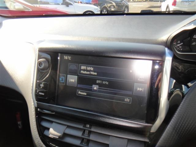 PEUGEOT PEUGEOT 208 2016