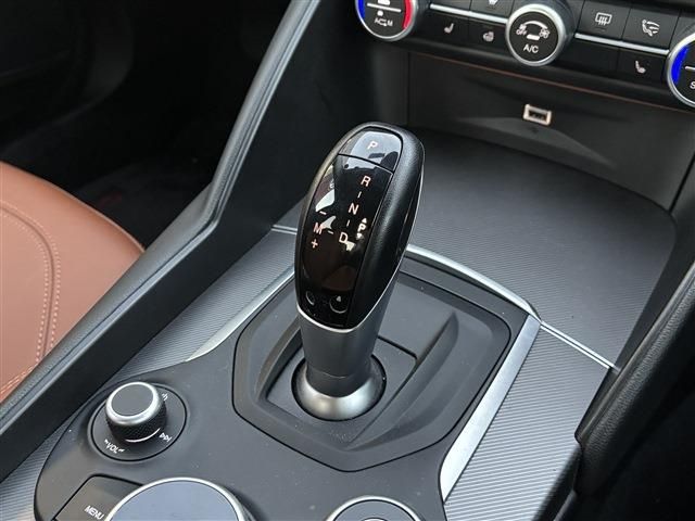 ALFAROMEO ALFAROMEO Giulia 2019