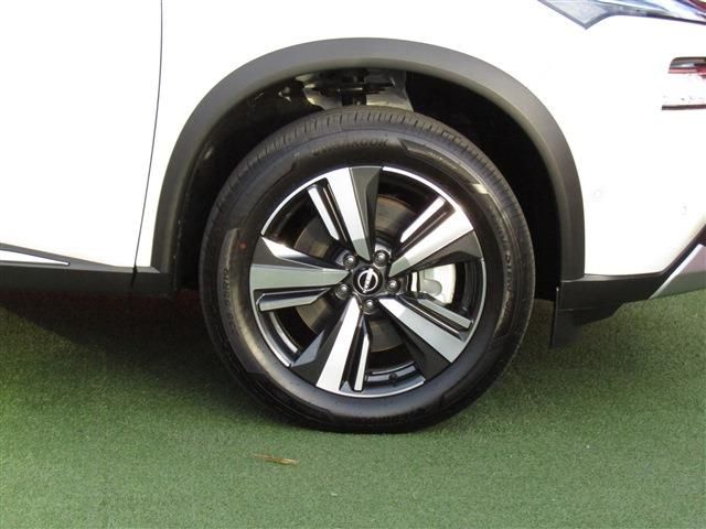 NISSAN X-TRAIL HYBRID 4WD 2025