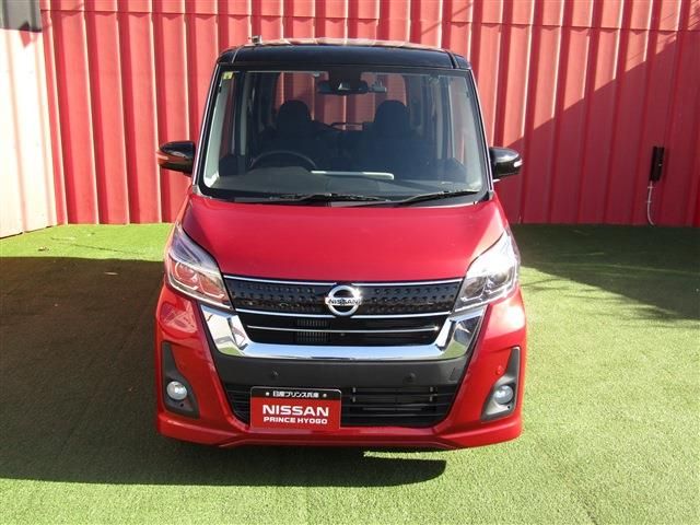 NISSAN DAYZ ROOX 2018
