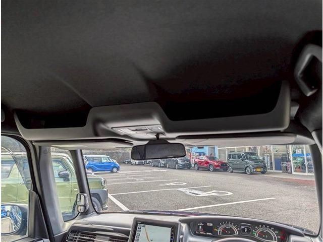 HONDA N BOX CUSTOM 2023