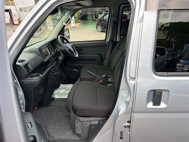 DAIHATSU HIJET deckvan 2019