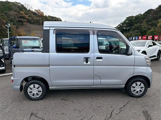 DAIHATSU HIJET deckvan 2019