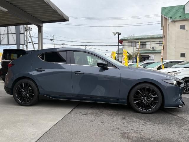 MAZDA MAZDA3 FASTBACK 2019