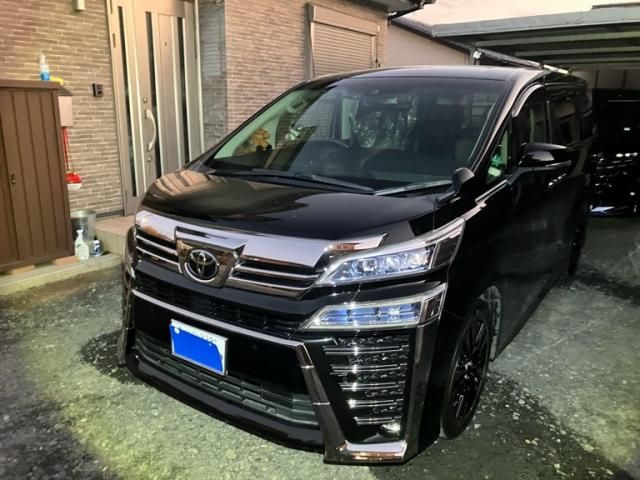 TOYOTA VELLFIRE 2019