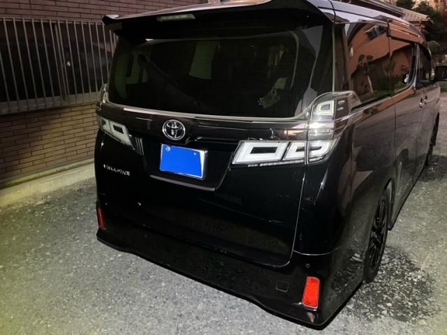 TOYOTA VELLFIRE 2019