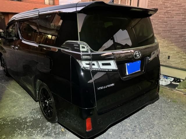 TOYOTA VELLFIRE 2019
