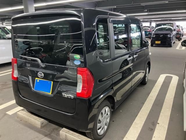 DAIHATSU TANTO 4WD 2016