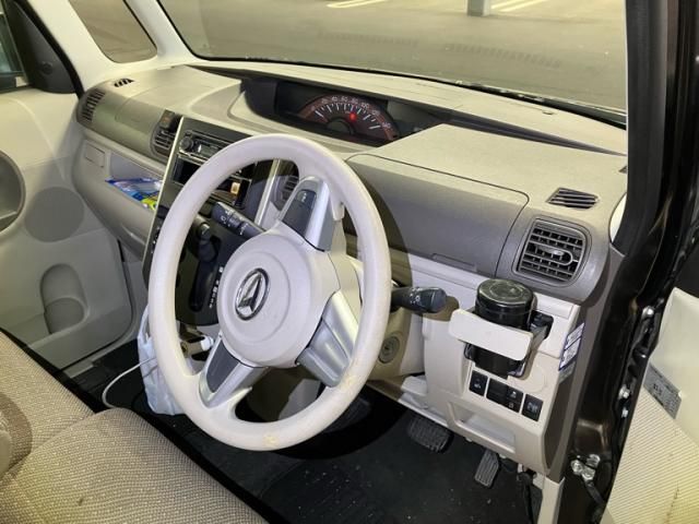 DAIHATSU TANTO 4WD 2016