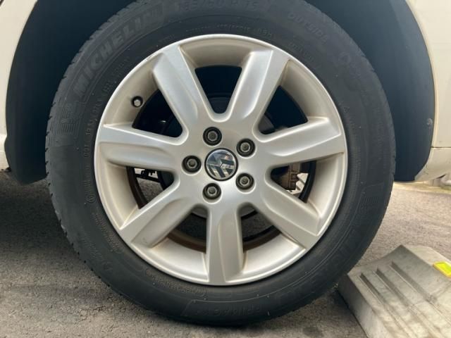 VOLKSWAGEN VOLKSWAGEN POLO 2010