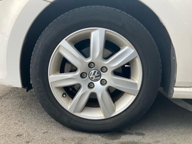 VOLKSWAGEN VOLKSWAGEN POLO 2010