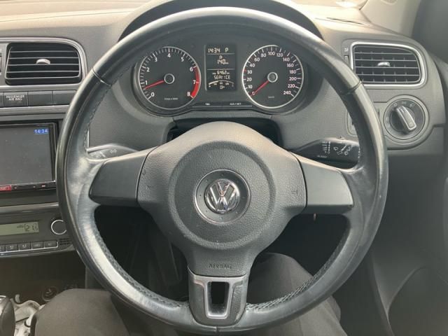 VOLKSWAGEN VOLKSWAGEN POLO 2010